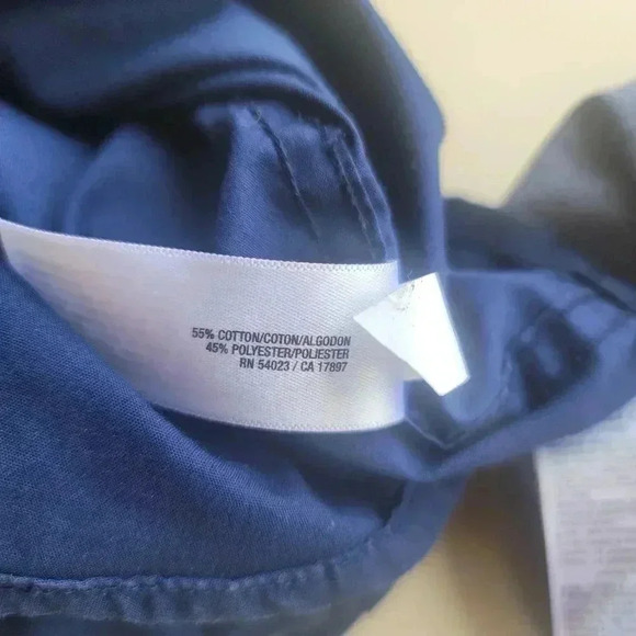 Lot Of 2 Old Navy Built-In Flex Navy Blue Boys White Button Down Size S (6-7) - Picture 5 of 15